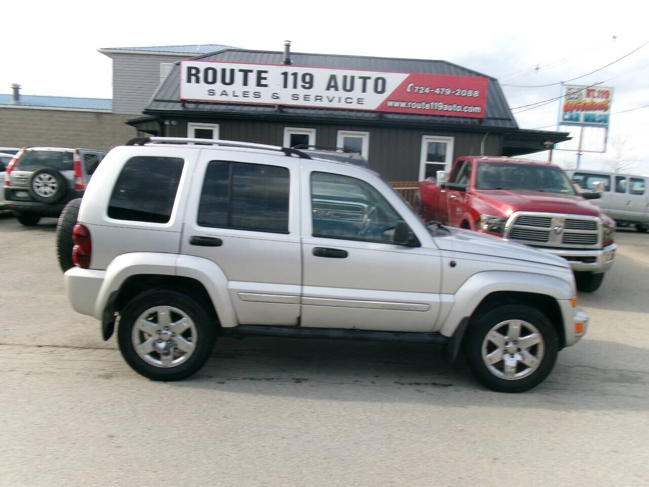 2005 JEEP Liberty