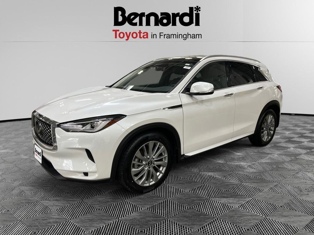 2024 INFINITI QX50