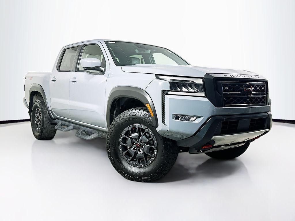 2024 NISSAN Frontier