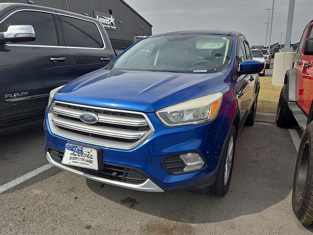 2017 FORD Escape