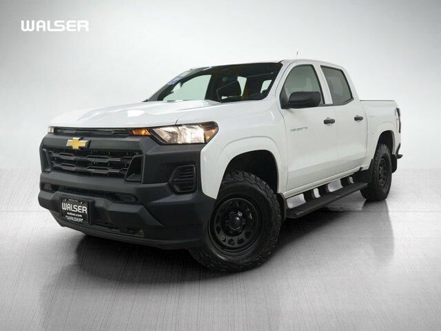 2024 CHEVROLET Colorado