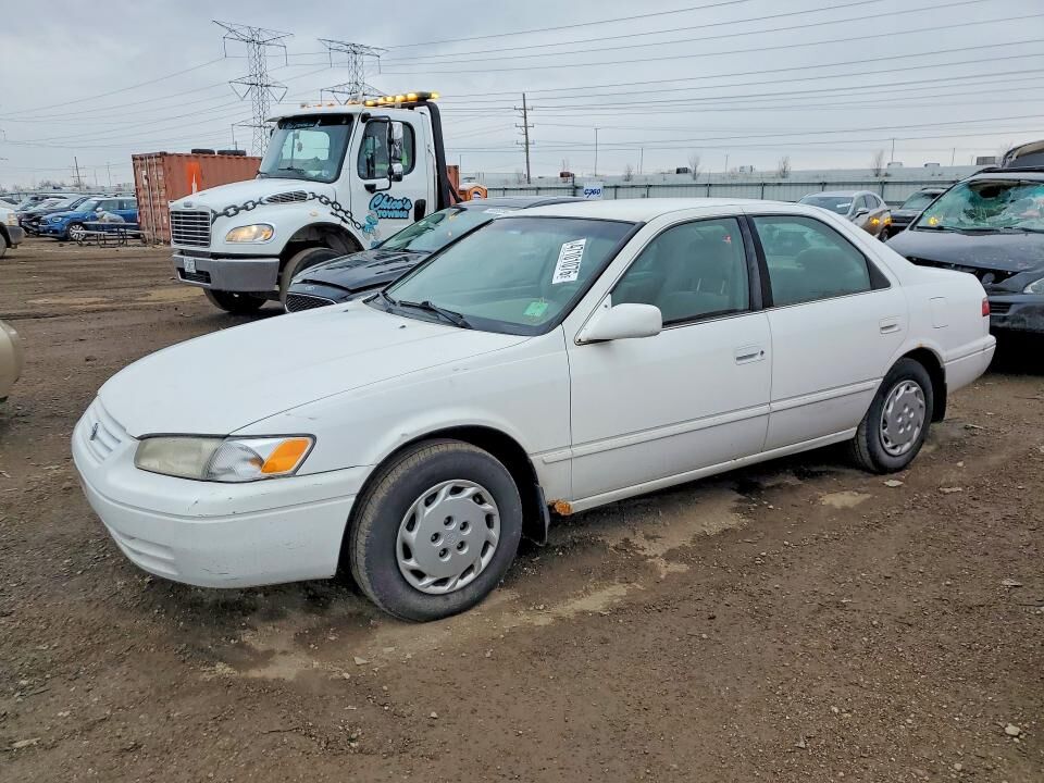 1999 TOYOTA Camry