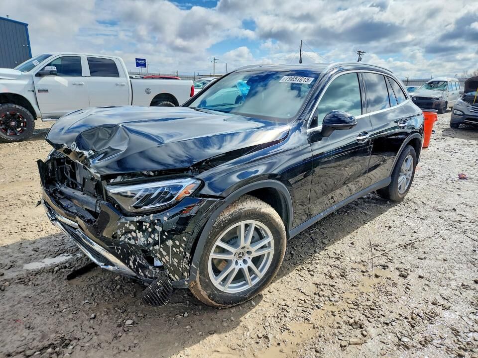 2025 MERCEDES-BENZ GLC-Class