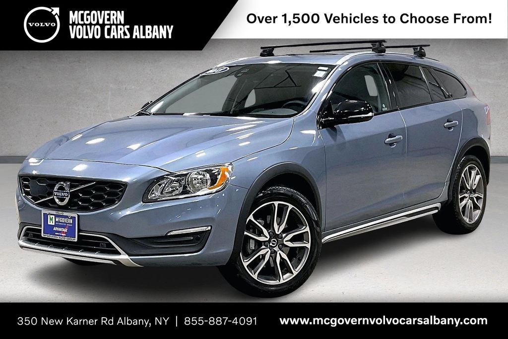 2018 VOLVO V60