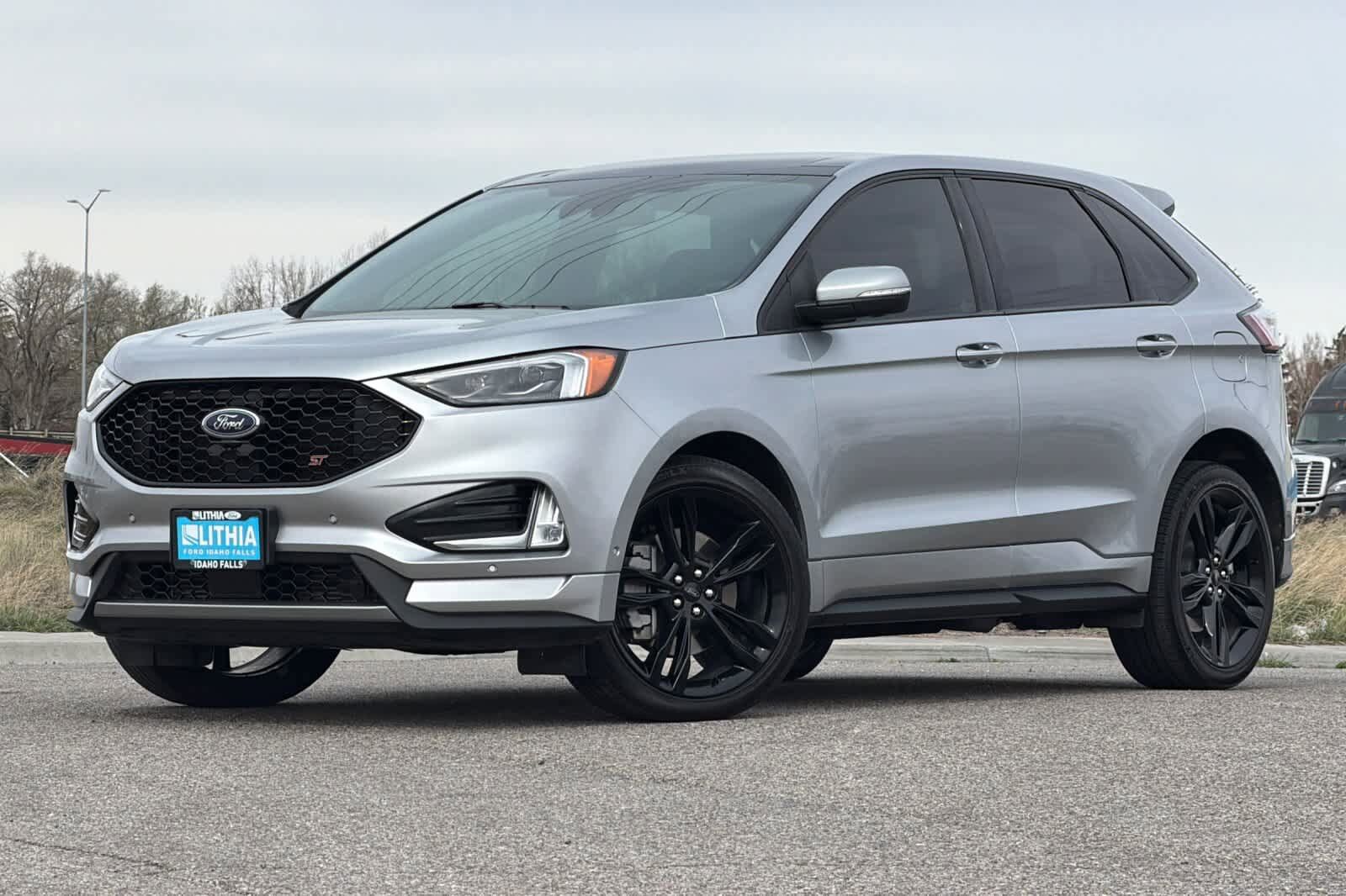 2022 FORD Edge