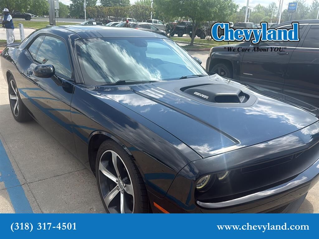 2016 DODGE Challenger