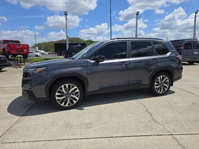 2025 SUBARU Forester