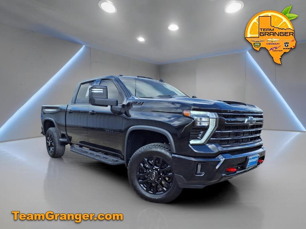 2025 CHEVROLET Silverado HD