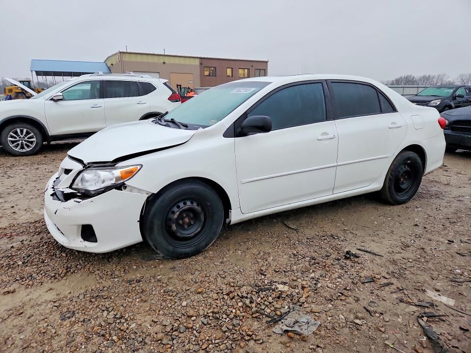 2011 TOYOTA Corolla