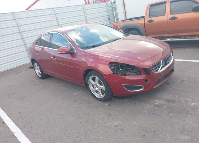 2012 VOLVO S60