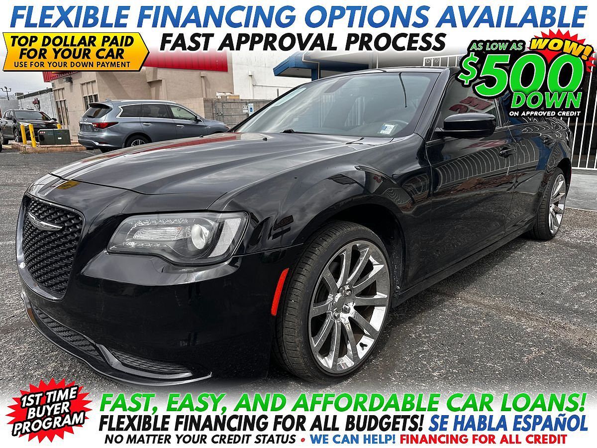 2019 CHRYSLER 300
