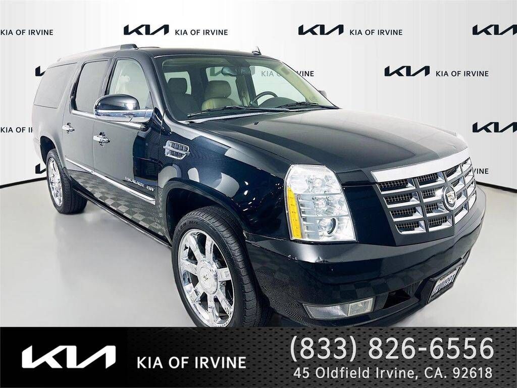 2011 CADILLAC Escalade