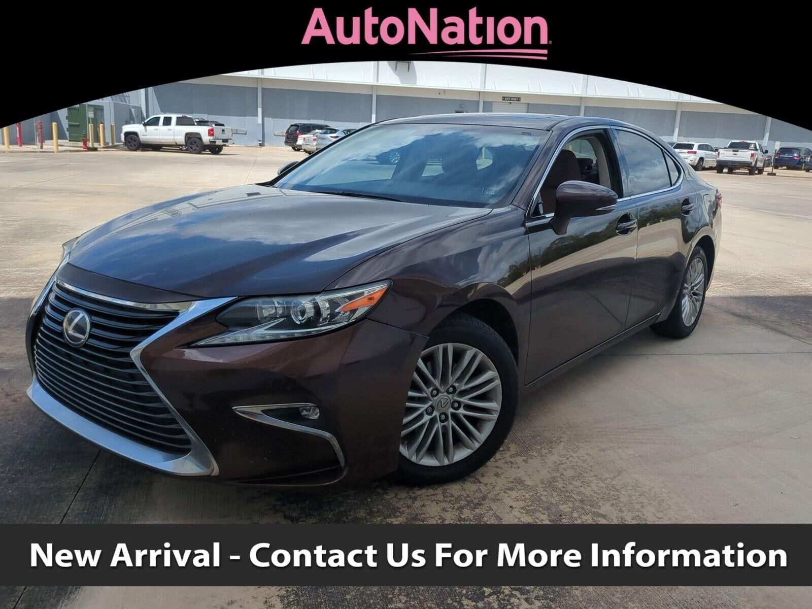 2016 LEXUS ES