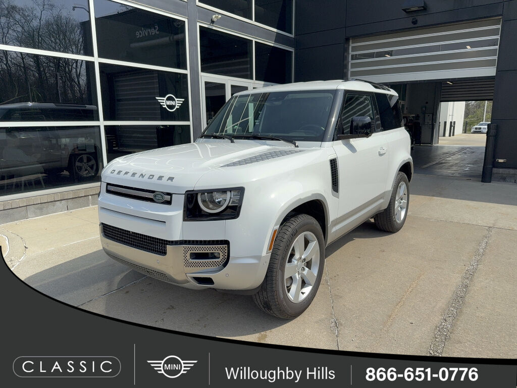 2023 LAND ROVER Defender