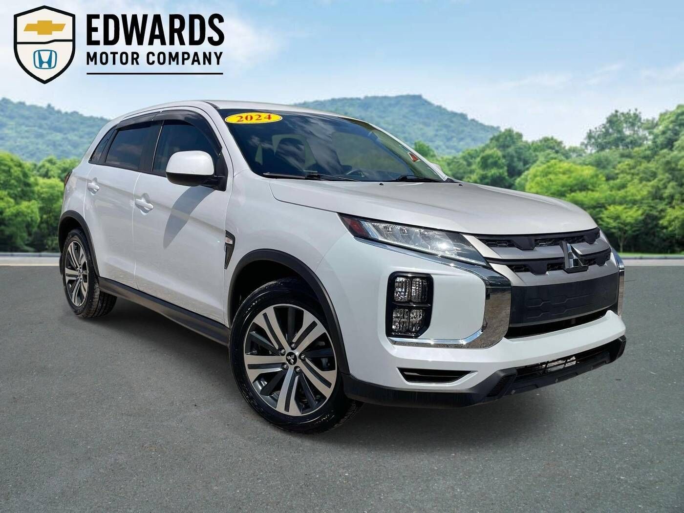 2024 MITSUBISHI Outlander Sport