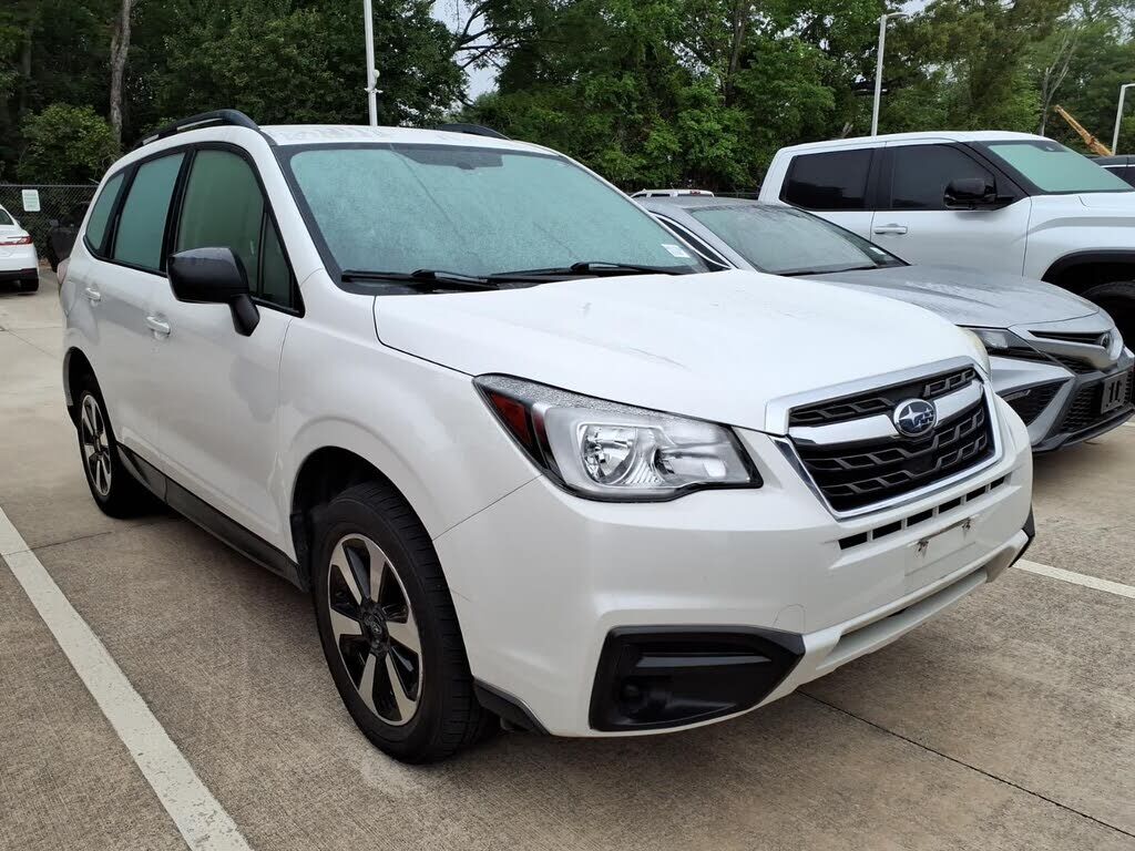 2017 SUBARU Forester