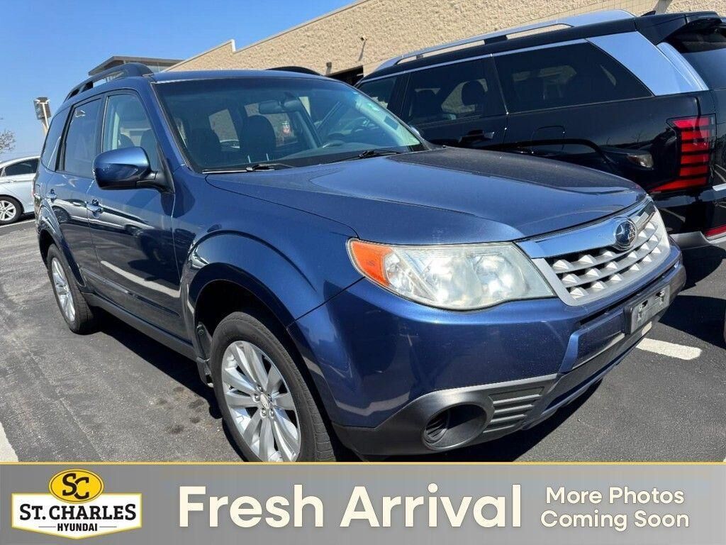 2011 SUBARU Forester