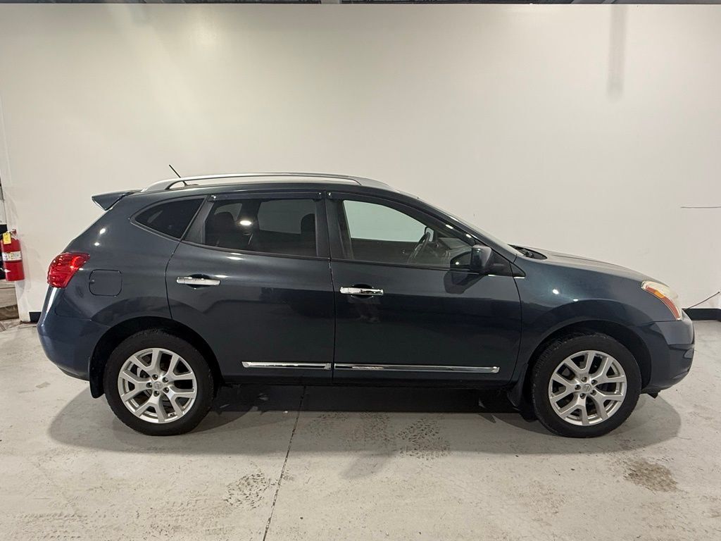 2013 NISSAN Rogue