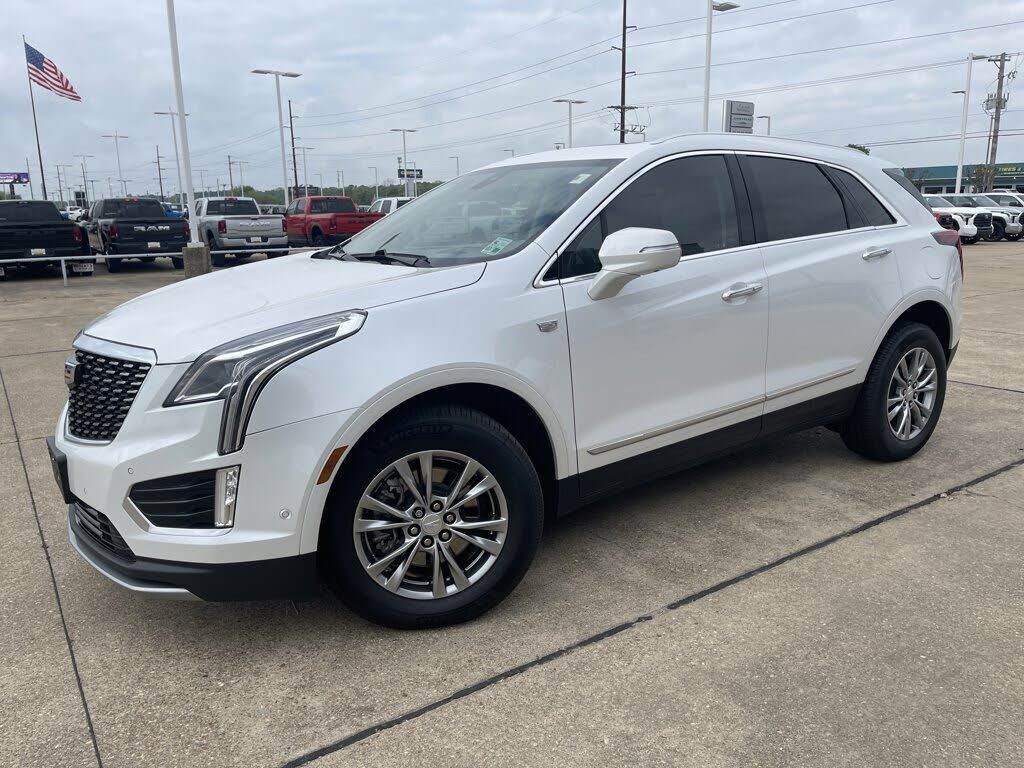 2022 CADILLAC XT5