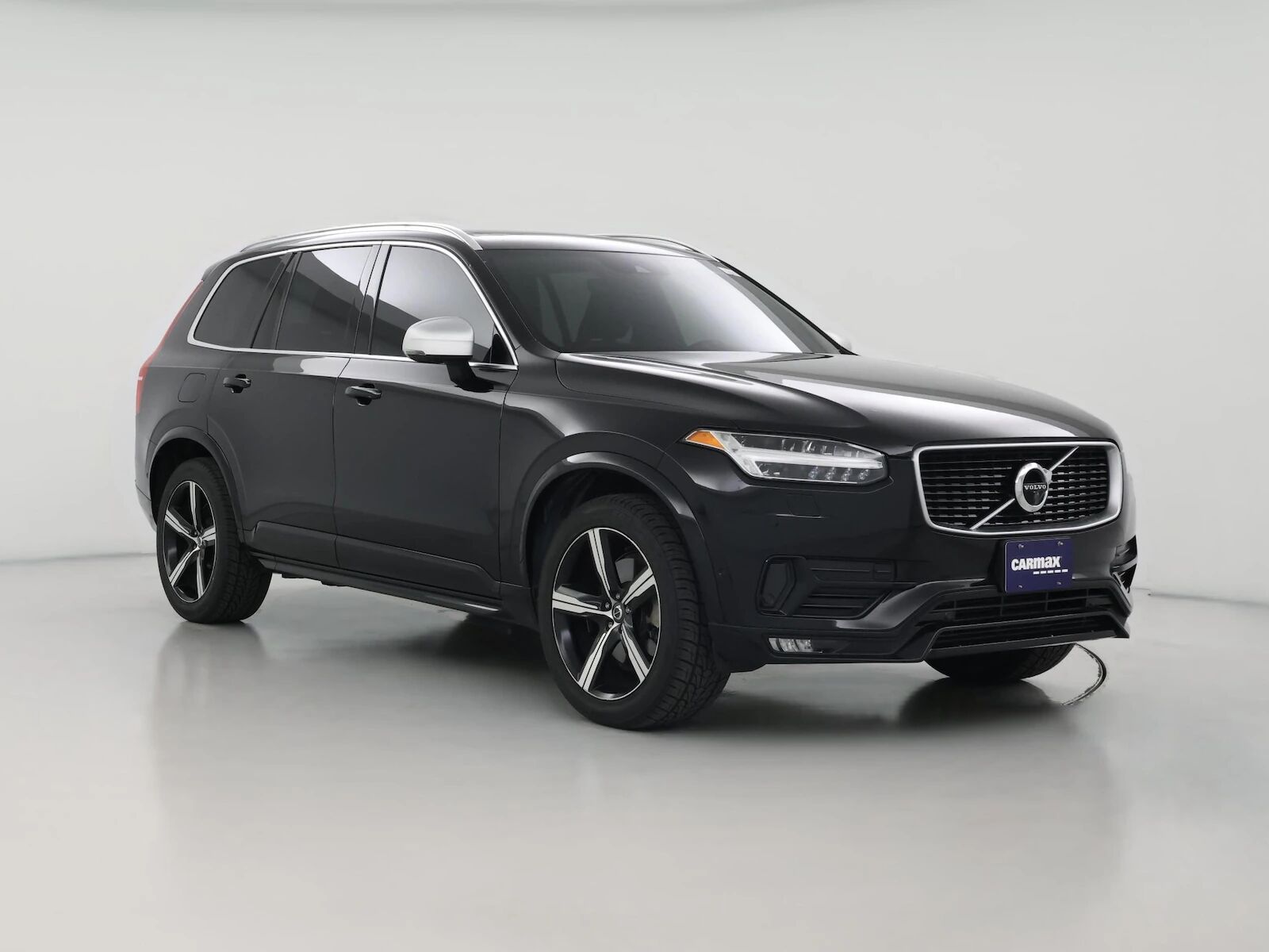 2017 VOLVO XC90