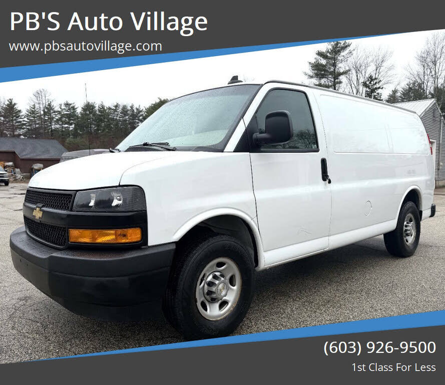 2020 CHEVROLET Express