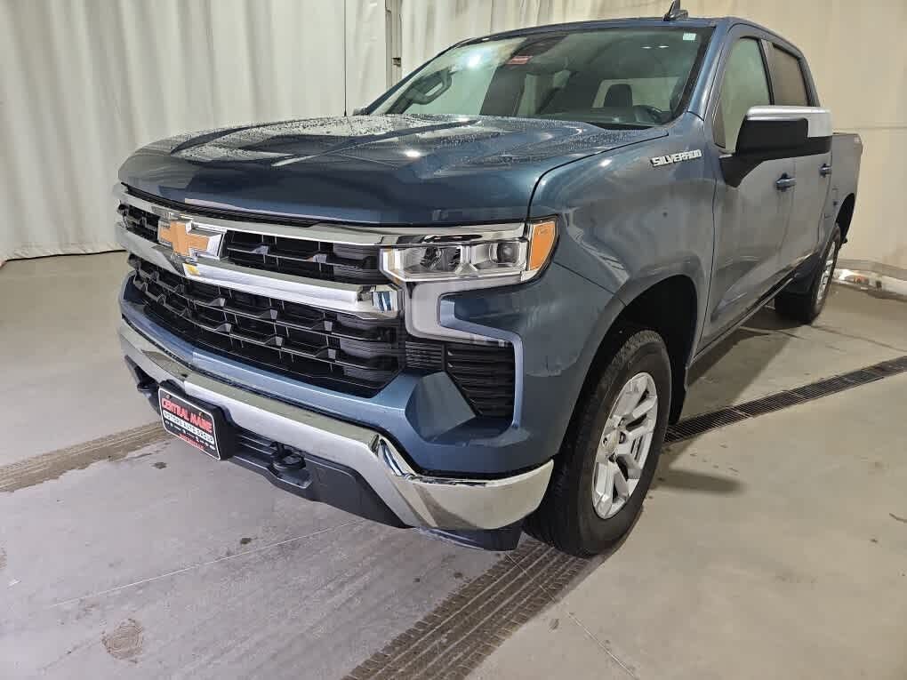 2024 CHEVROLET Silverado