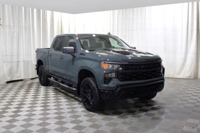 2025 CHEVROLET Silverado