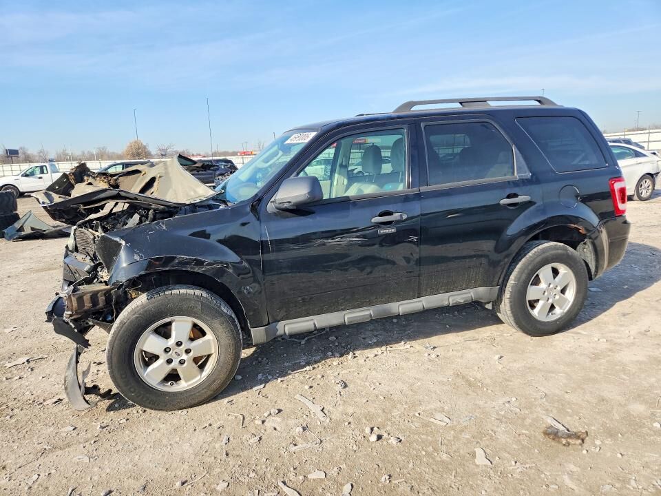 2010 FORD Escape