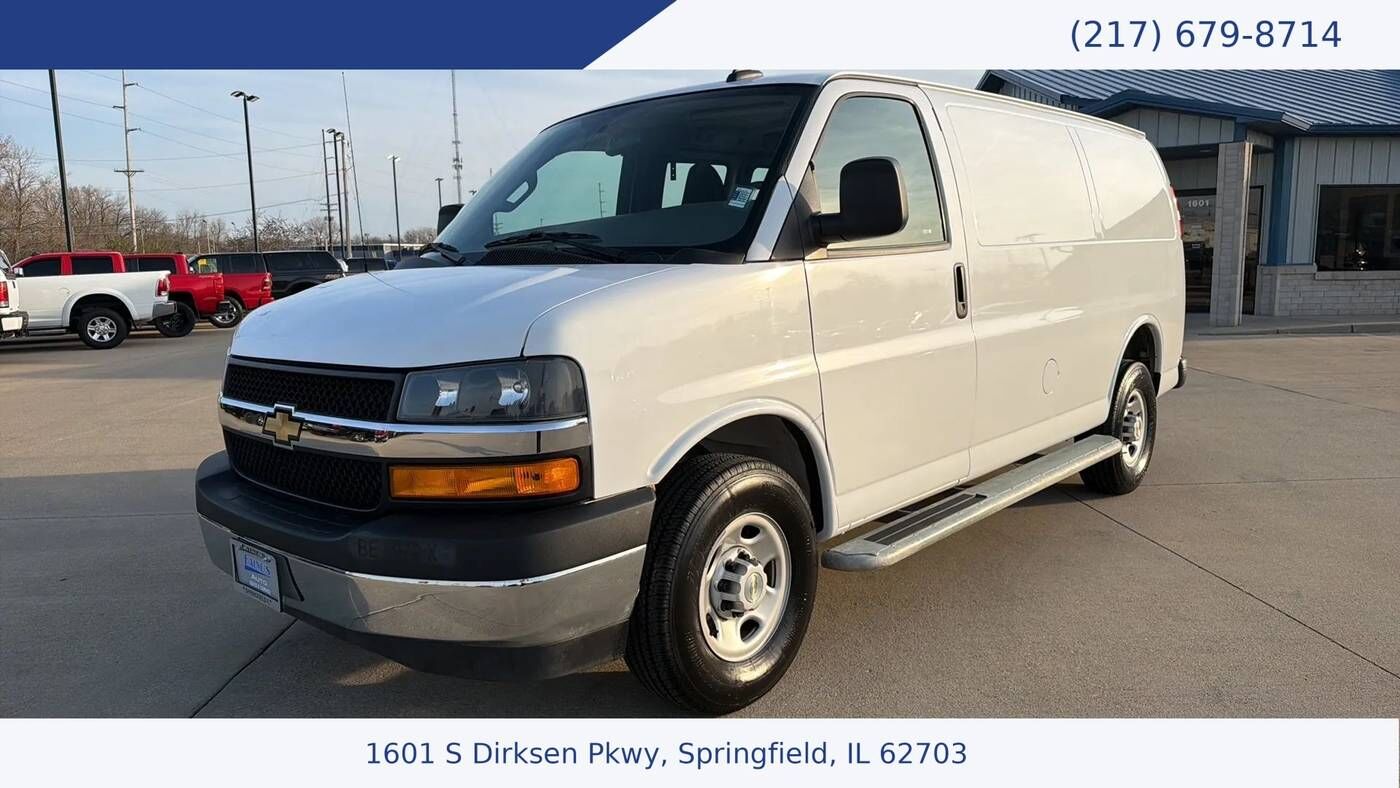 2023 CHEVROLET Express