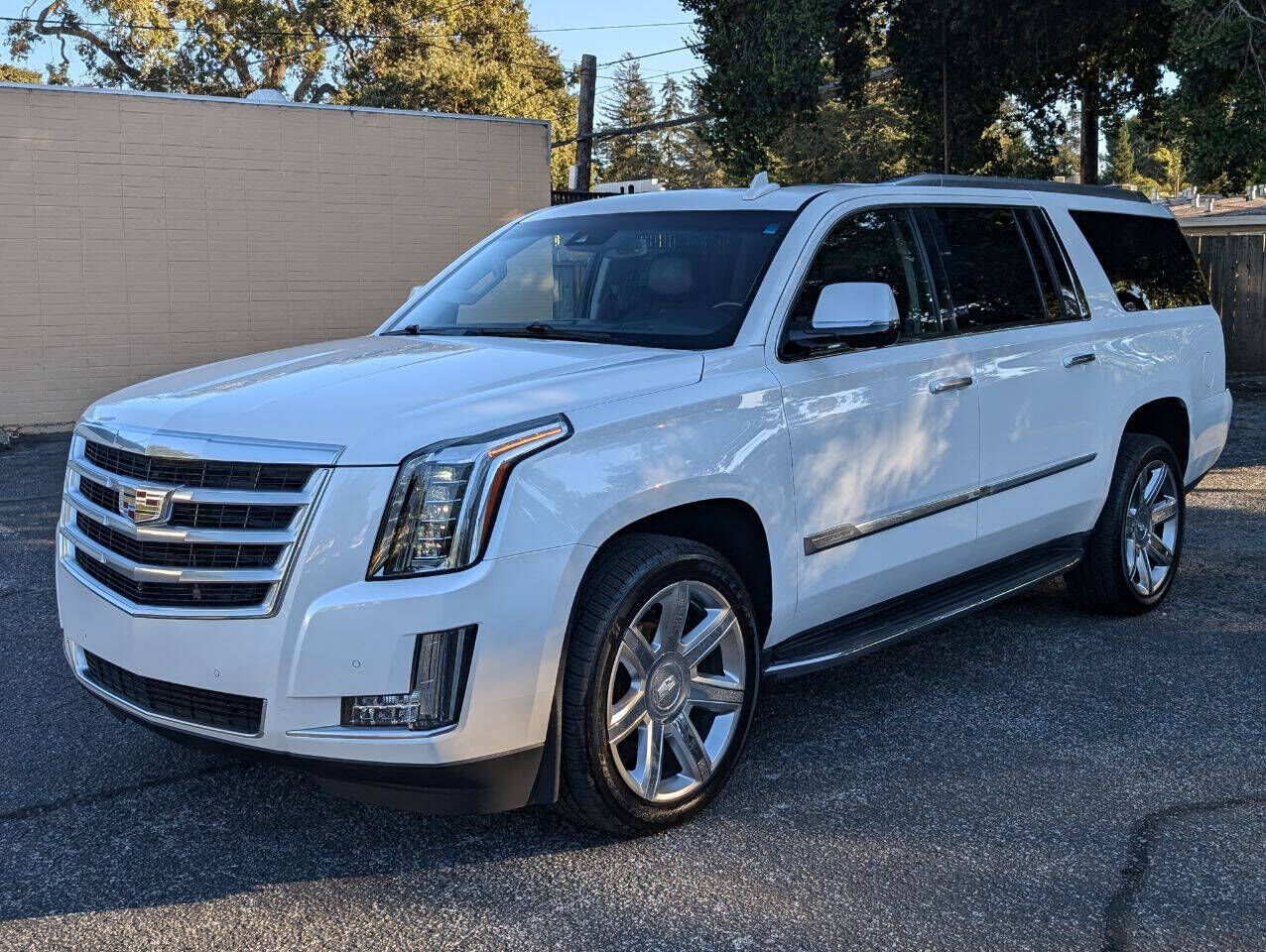 2016 CADILLAC Escalade