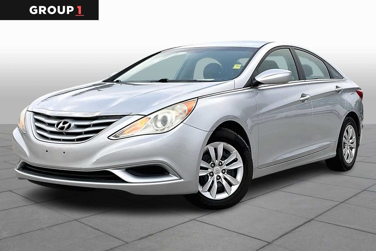 2011 HYUNDAI Sonata