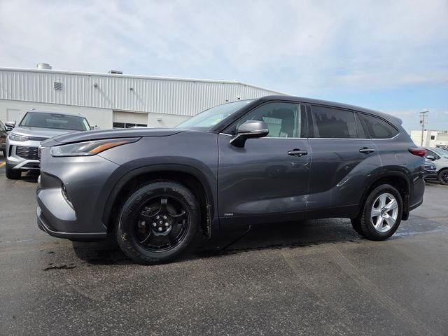2023 TOYOTA Highlander