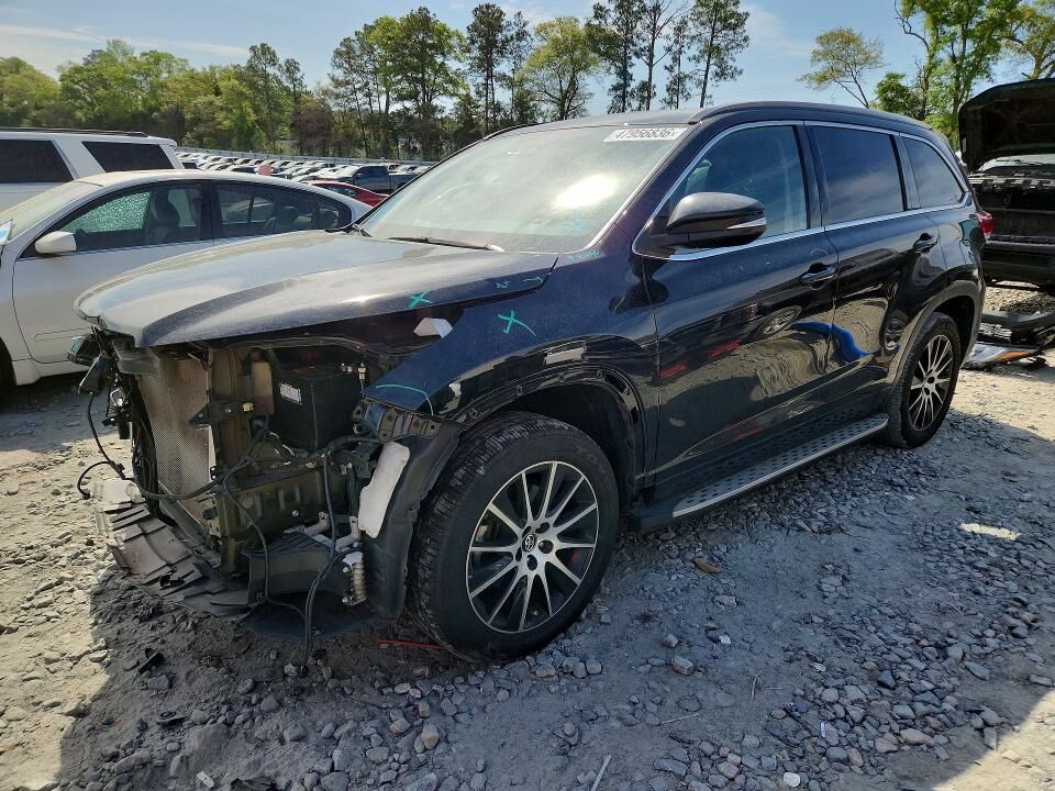 2018 TOYOTA Highlander