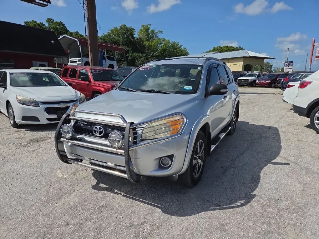 2011 TOYOTA RAV4