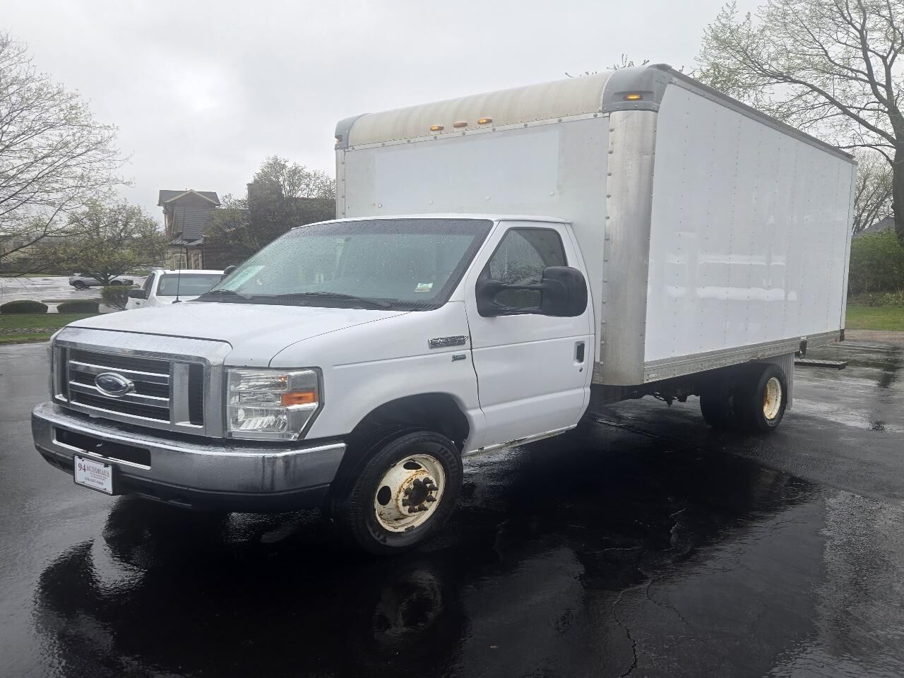 2013 FORD E-350