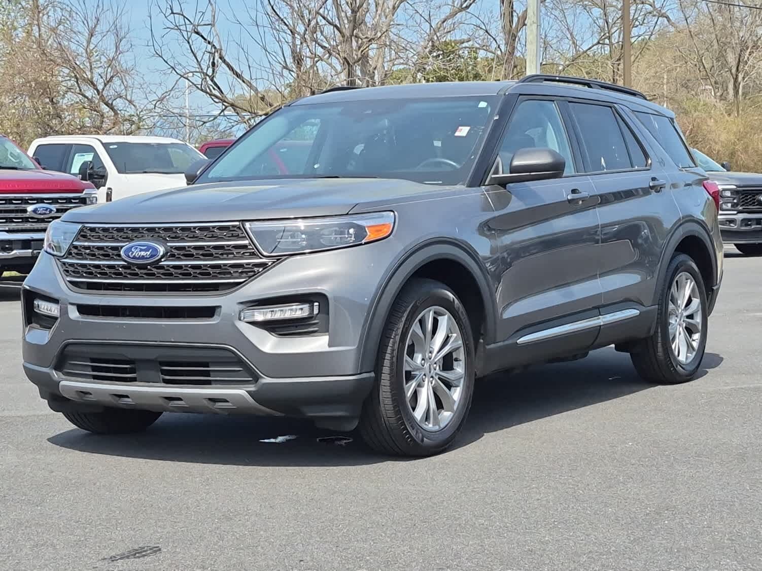 2023 FORD Explorer