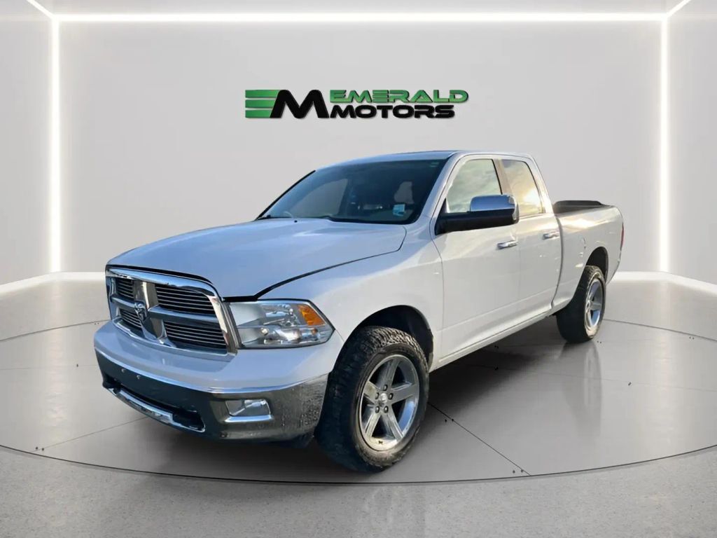 2011 DODGE Ram