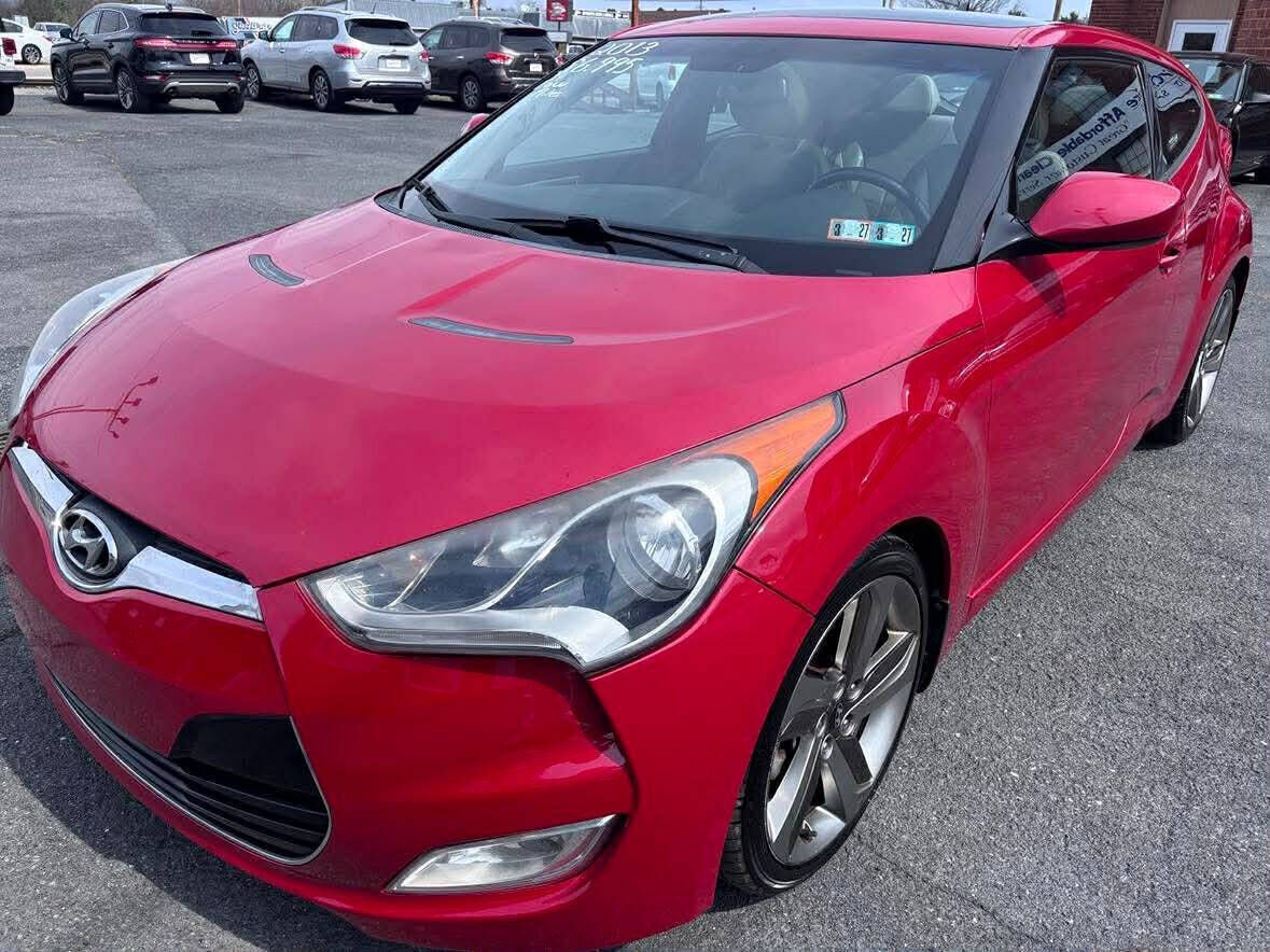 2013 HYUNDAI Veloster