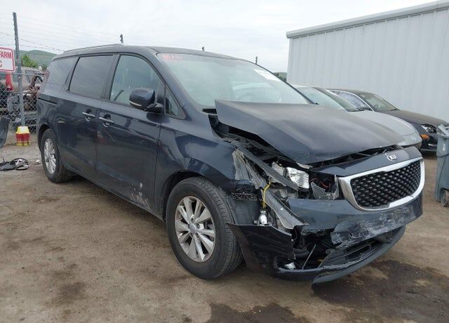 2015 KIA Sedona