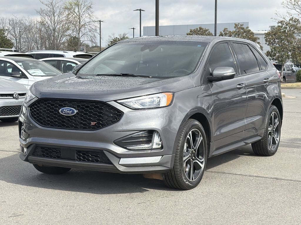 2022 FORD Edge