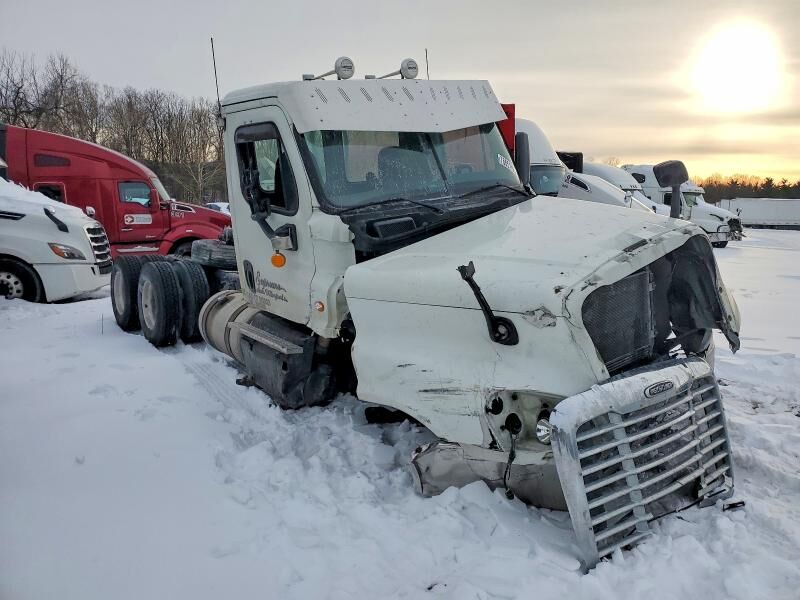 2013 FREIGHTLINER Cascadia