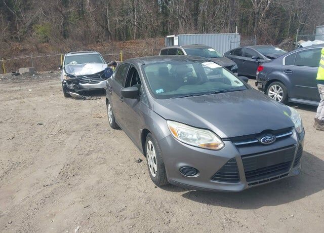 2013 FORD Focus