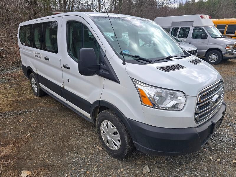 2019 FORD Transit