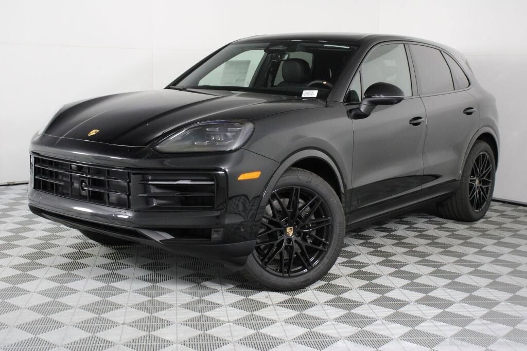 2026 PORSCHE Cayenne