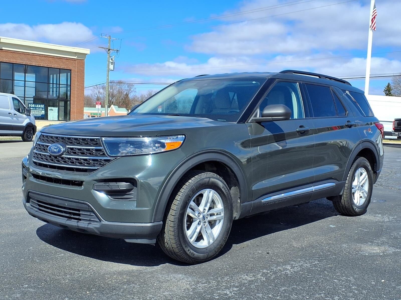 2023 FORD Explorer