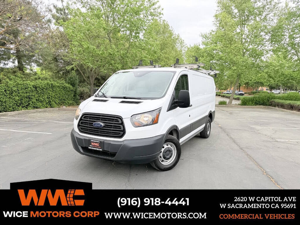 2017 FORD Transit