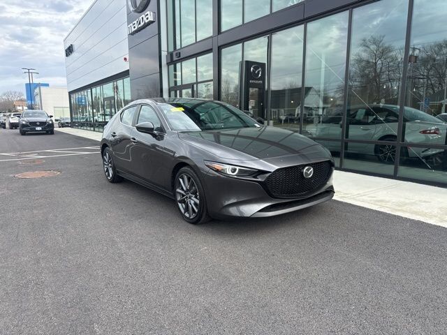 2021 MAZDA Mazda3