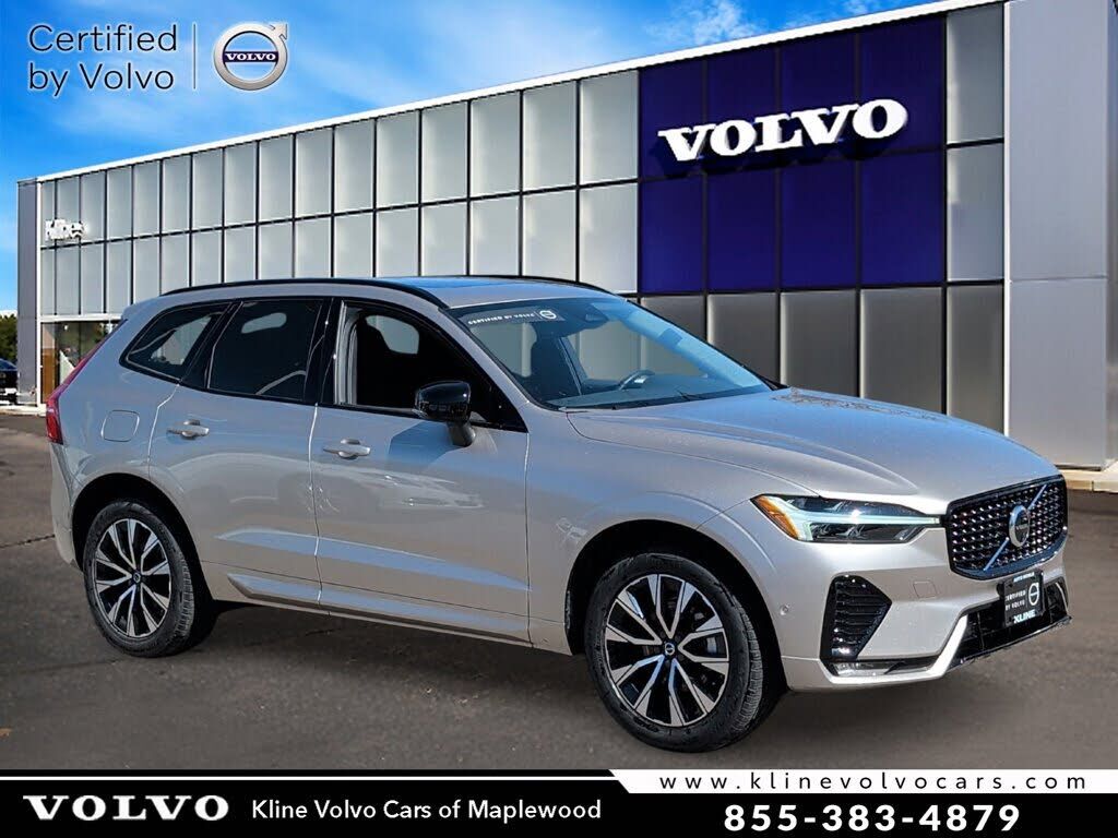 2025 VOLVO XC60