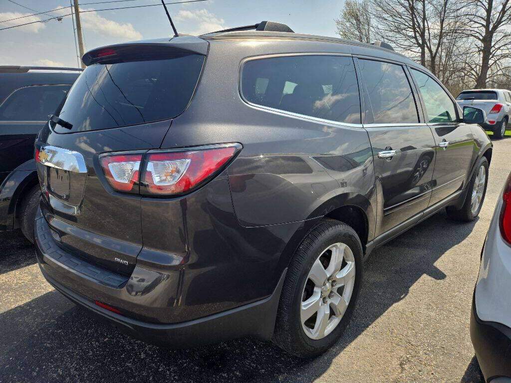 2017 CHEVROLET Traverse