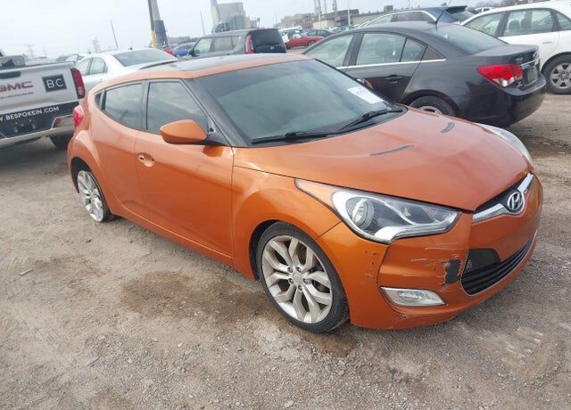 2013 HYUNDAI Veloster